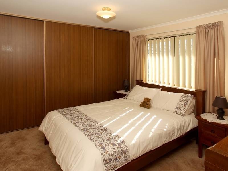 16 Gooroonga Street, Seaview Downs SA 5049