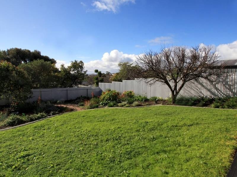 16 Gooroonga Street, Seaview Downs SA 5049