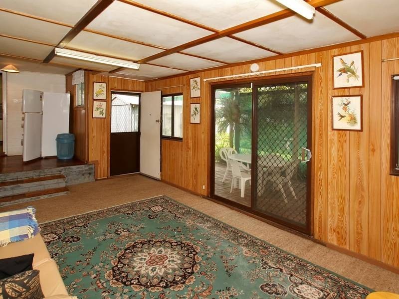 17 Barnabas Crescent, Christie Downs SA 5164