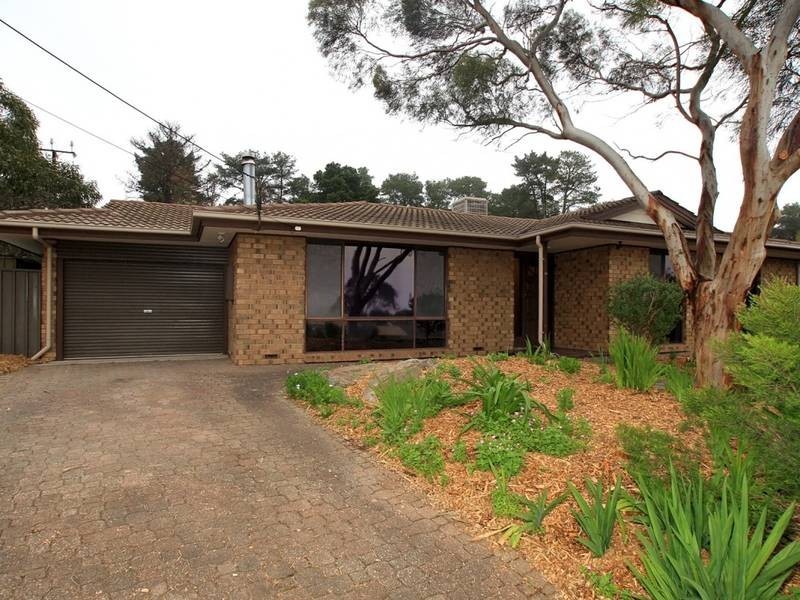 30 Tania Drive, Aberfoyle Park SA 5159