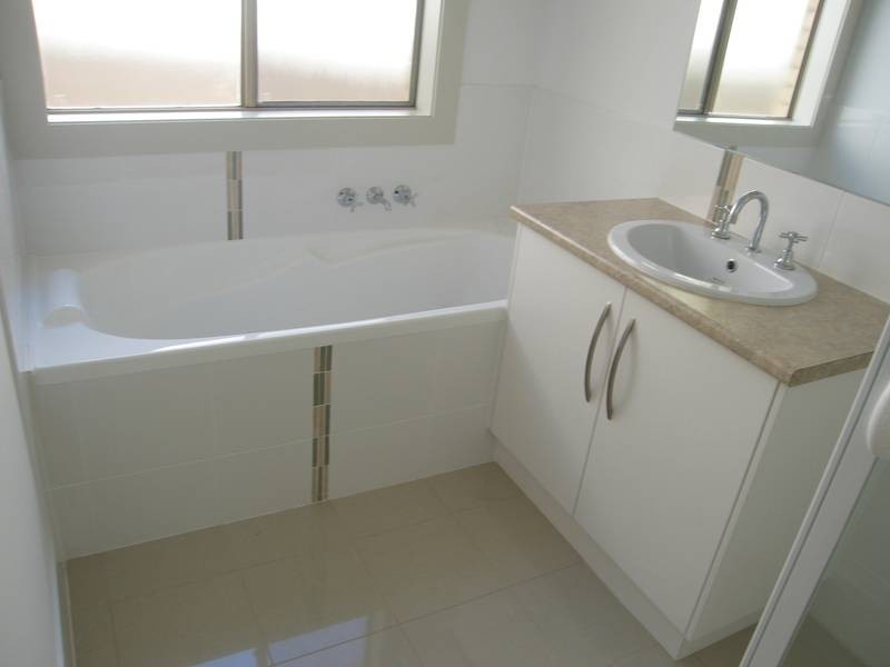 19 Scarborough Terrace, Dover Gardens SA 5048