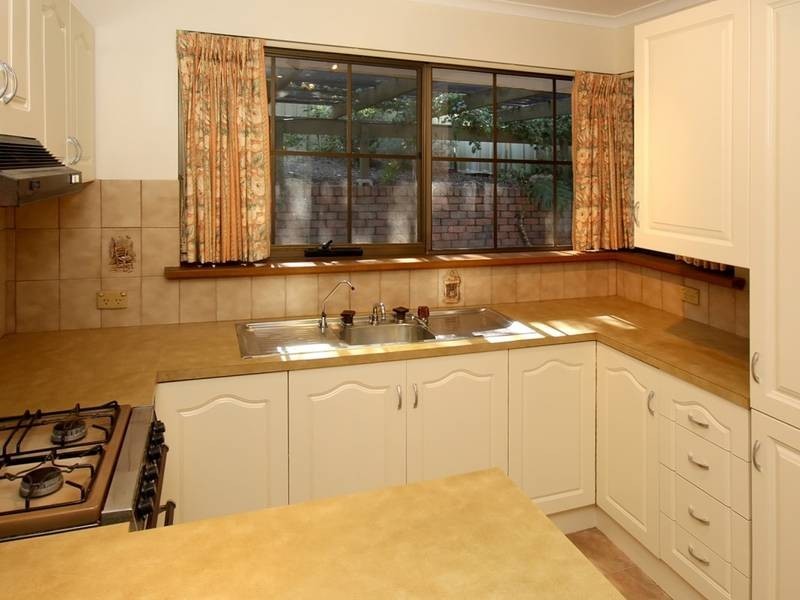 2/7 Rubin Crescent, Happy Valley SA 5159