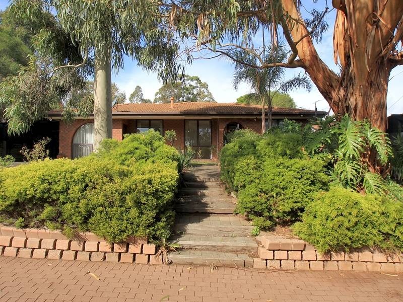 18 Booth Street, Happy Valley SA 5159