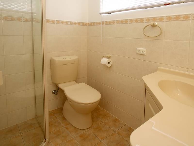 18 Booth Street, Happy Valley SA 5159