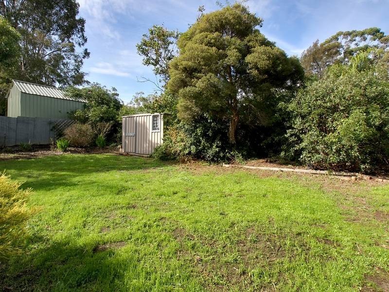 18 Booth Street, Happy Valley SA 5159