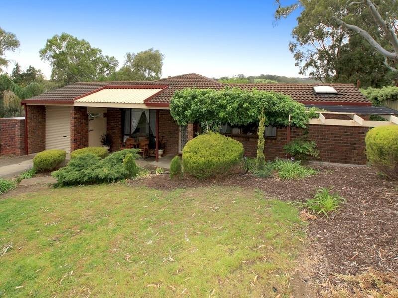 1 Meadowview Rise, Aberfoyle Park SA 5159