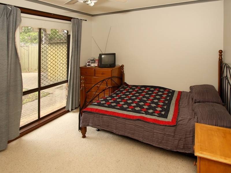 1 Meadowview Rise, Aberfoyle Park SA 5159