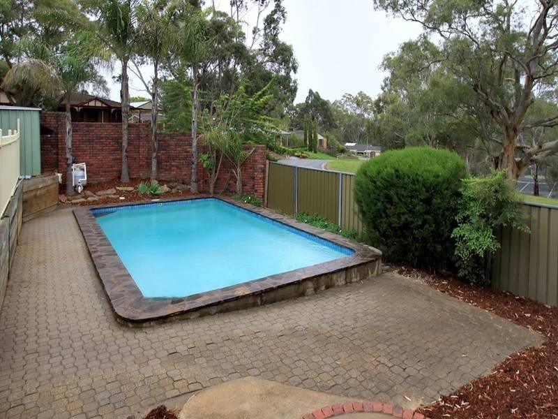 1 Meadowview Rise, Aberfoyle Park SA 5159