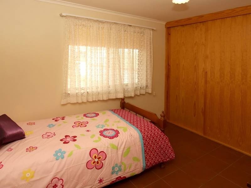 55 Delta Crescent, Aberfoyle Park SA 5159