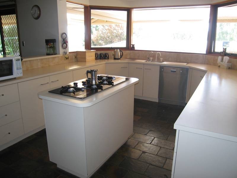 1 Monaco Circuit, Aberfoyle Park SA 5159