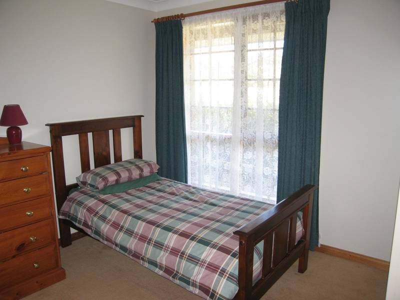 1 Monaco Circuit, Aberfoyle Park SA 5159