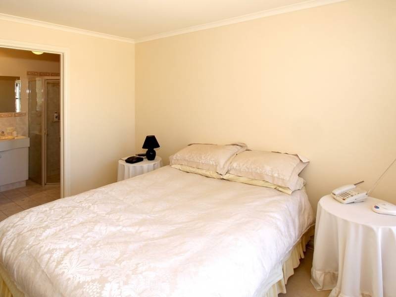 2 Airlie Mews, Hallett Cove SA 5158