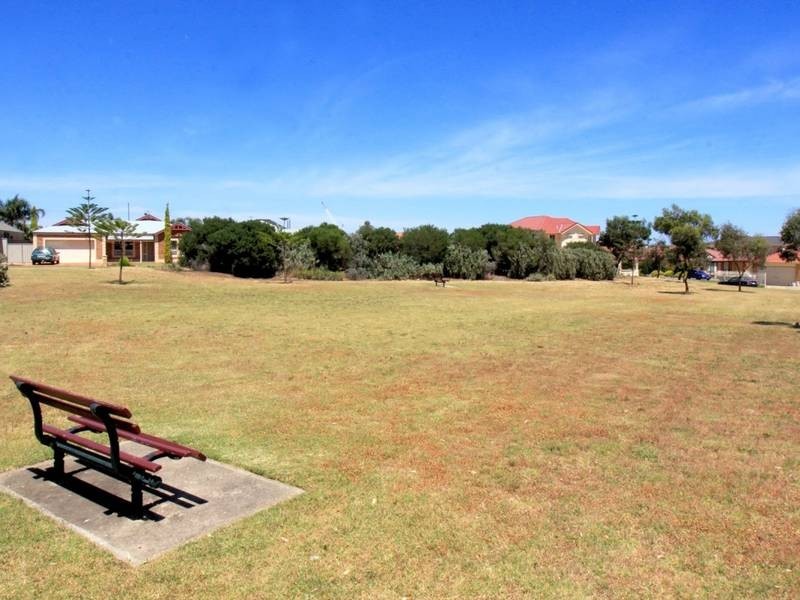 2 Airlie Mews, Hallett Cove SA 5158