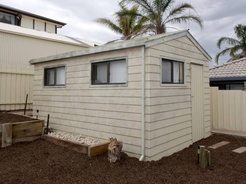 18 Quailo Avenue, Hallett Cove SA 5158