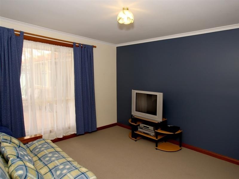 20 Allworth Drive, Happy Valley SA 5159