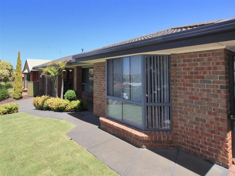 21 Quinvale Road, Hallett Cove SA 5158