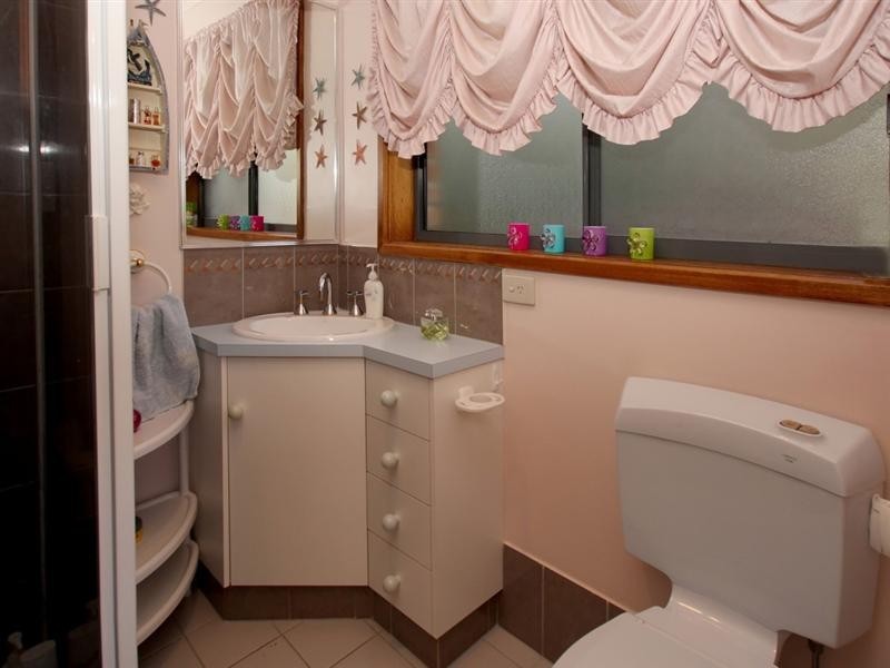 21 Quinvale Road, Hallett Cove SA 5158