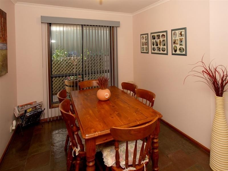 21 Quinvale Road, Hallett Cove SA 5158