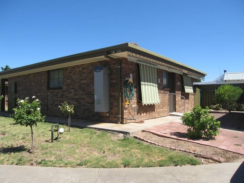 4/1A Larkdale Crescent, O’halloran Hill SA 5158