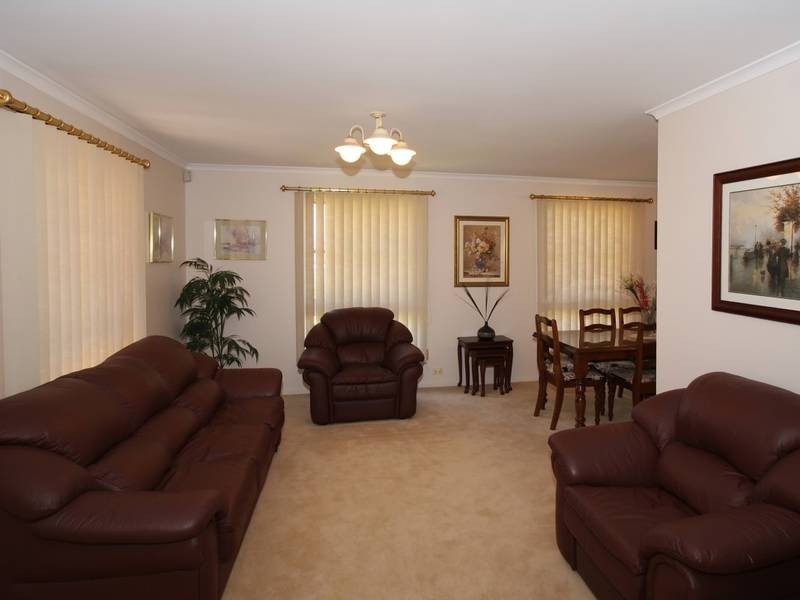 6 Cranbourne Drive, O’halloran Hill SA 5158