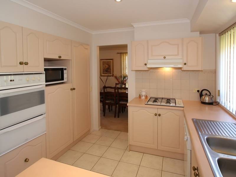 6 Cranbourne Drive, O’halloran Hill SA 5158