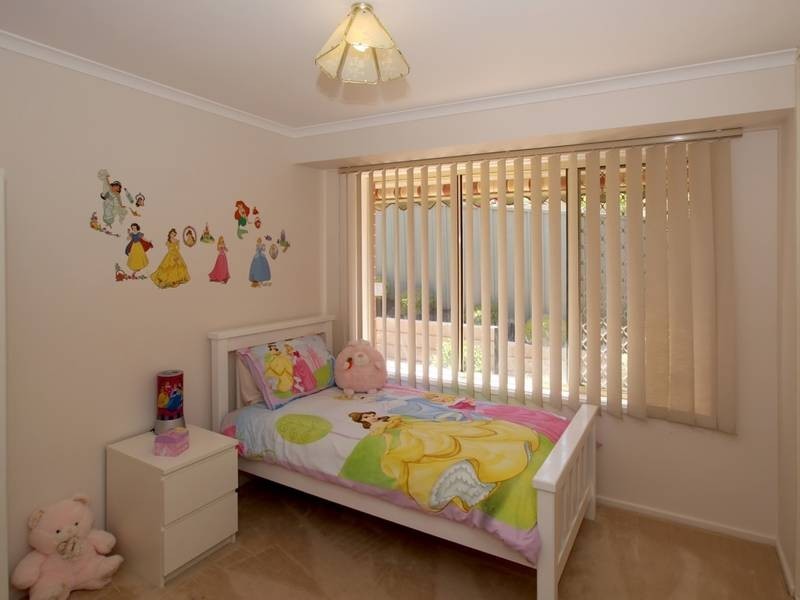 6 Cranbourne Drive, O’halloran Hill SA 5158