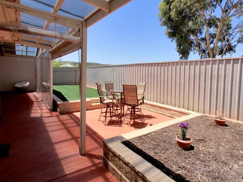 6 Zollo Drive, Woodcroft SA 5162