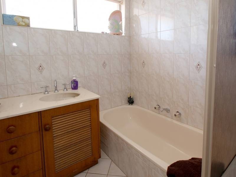 23 Witton Street, Flagstaff Hill SA 5159