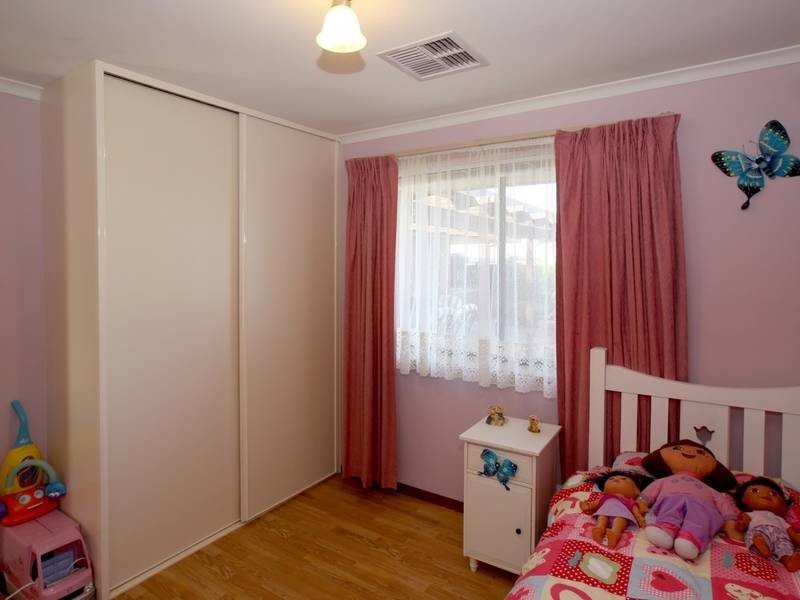 2 Mistral Court, Hallett Cove SA 5158