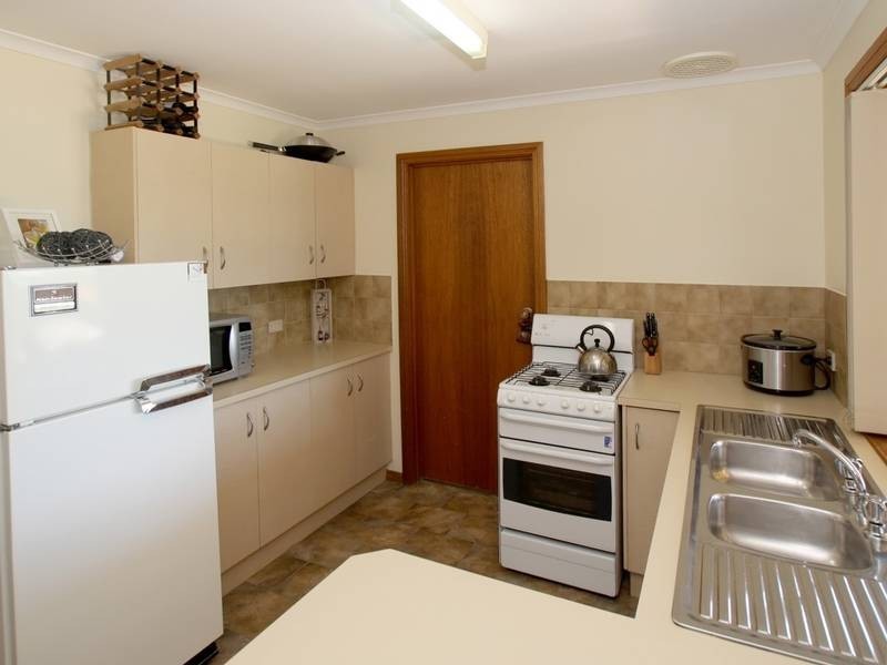 5 Windebanks Road, Aberfoyle Park SA 5159