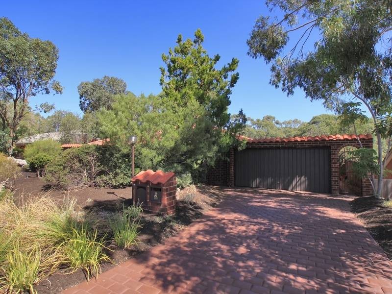 5 Broadmeadow Drive, Flagstaff Hill SA 5159