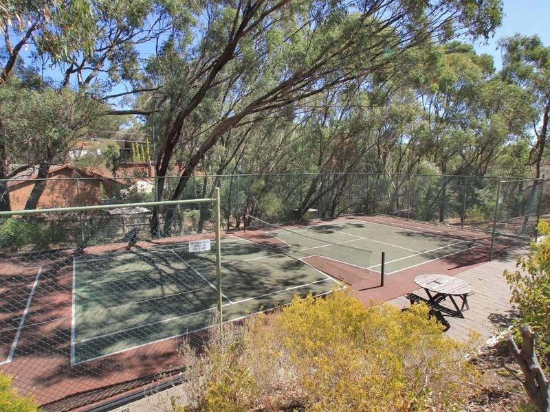 5 Broadmeadow Drive, Flagstaff Hill SA 5159