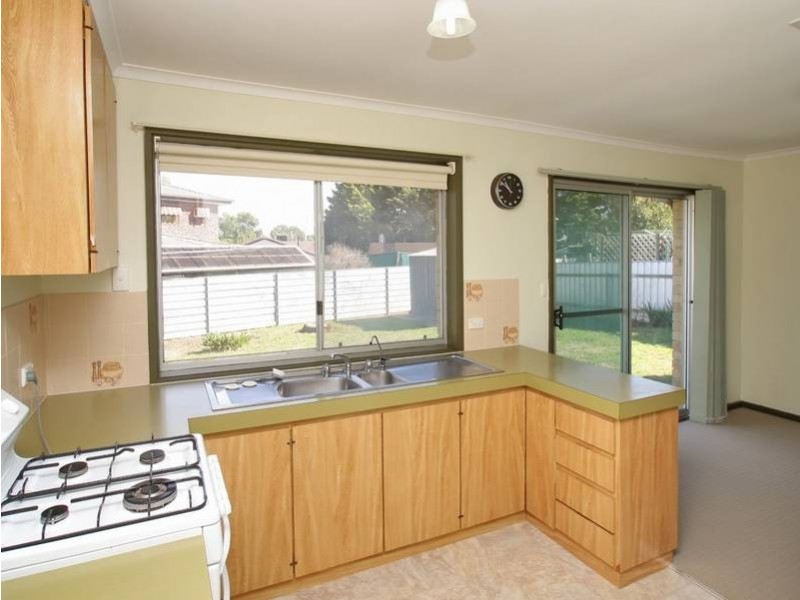 6 Powell Street, Happy Valley SA 5159