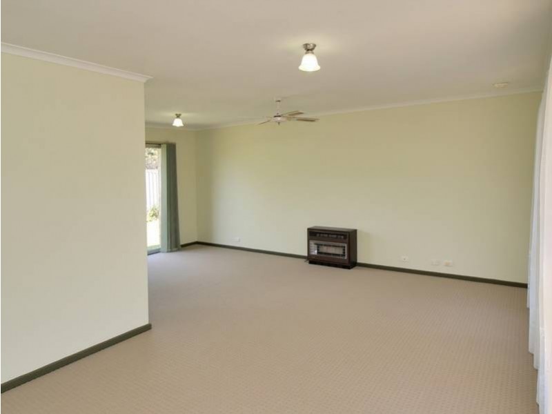 6 Powell Street, Happy Valley SA 5159