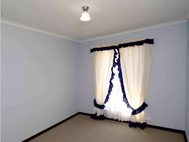 6 Powell Street, Happy Valley SA 5159