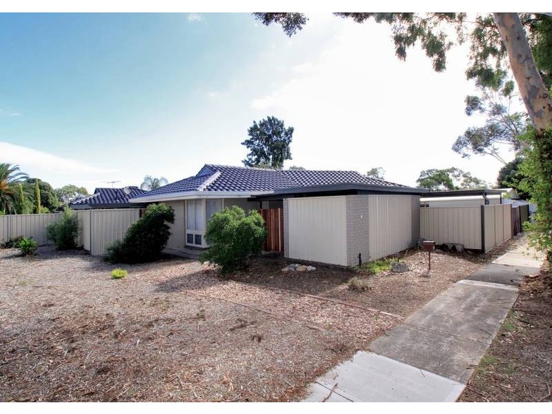 34 Liza Road, Happy Valley SA 5159