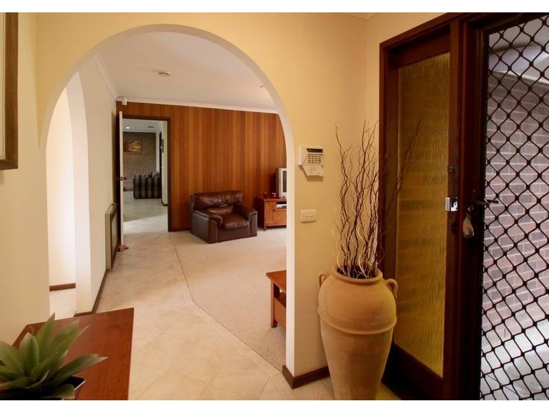 6 Gunya Street, Flagstaff Hill SA 5159