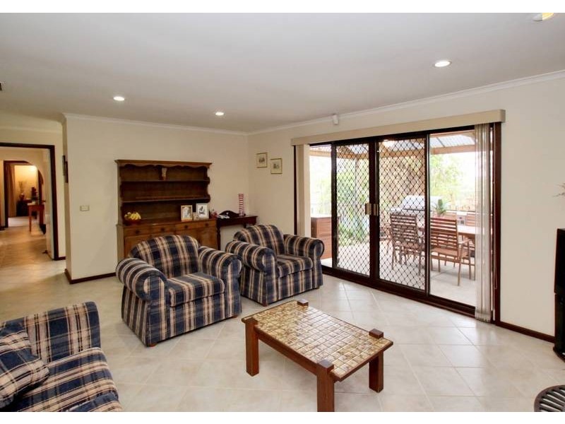 6 Gunya Street, Flagstaff Hill SA 5159