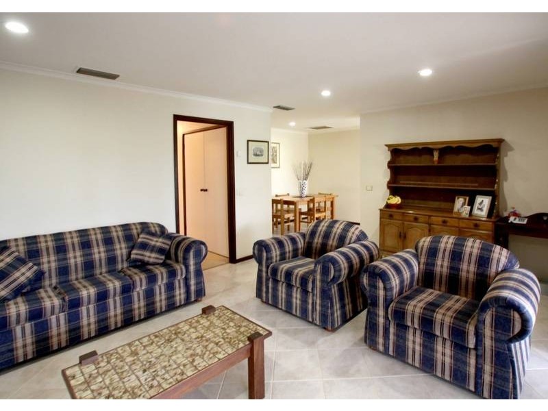 6 Gunya Street, Flagstaff Hill SA 5159