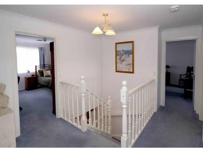 7 Willow Way, Aberfoyle Park SA 5159