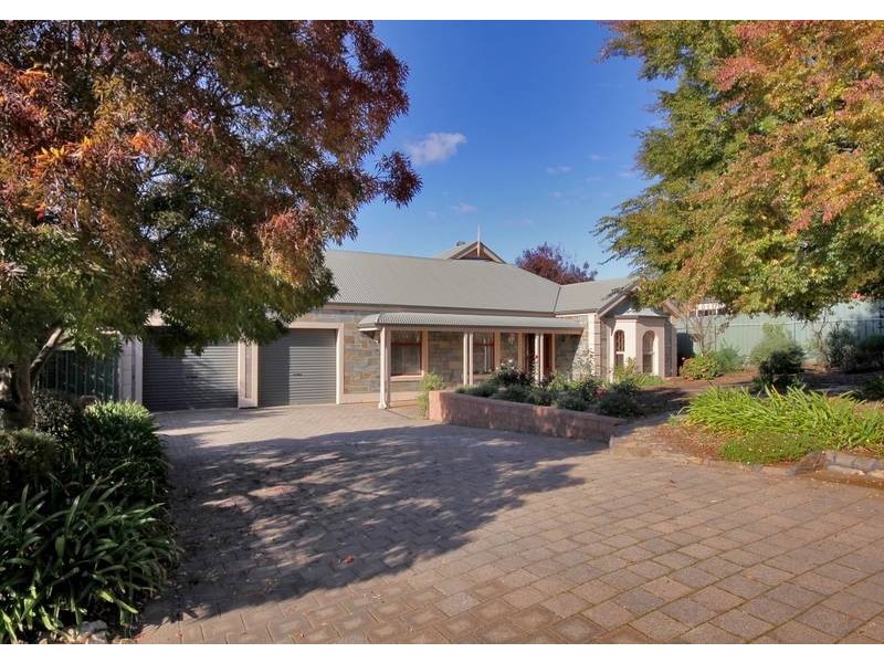 10 Heron Place, Flagstaff Hill SA 5159