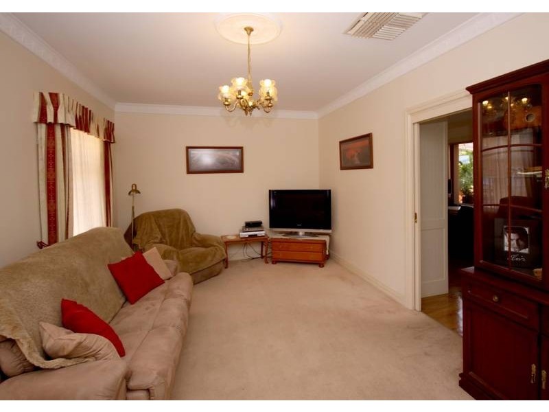 10 Heron Place, Flagstaff Hill SA 5159