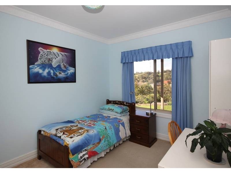 10 Heron Place, Flagstaff Hill SA 5159