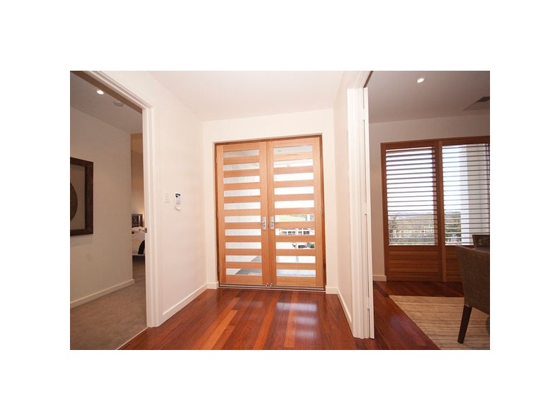 32 Highfield Dr, Craigburn Farm SA 5051