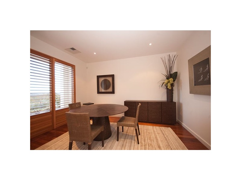 32 Highfield Dr, Craigburn Farm SA 5051