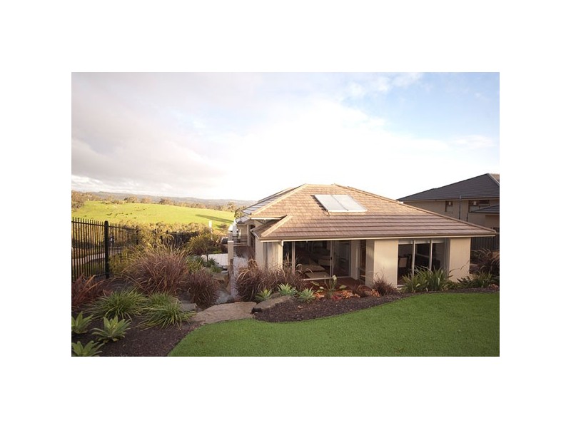 32 Highfield Dr, Craigburn Farm SA 5051