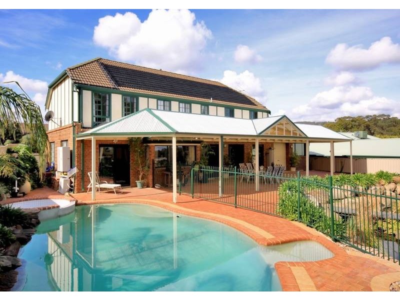 14 Shetland Street, Woodcroft SA 5162