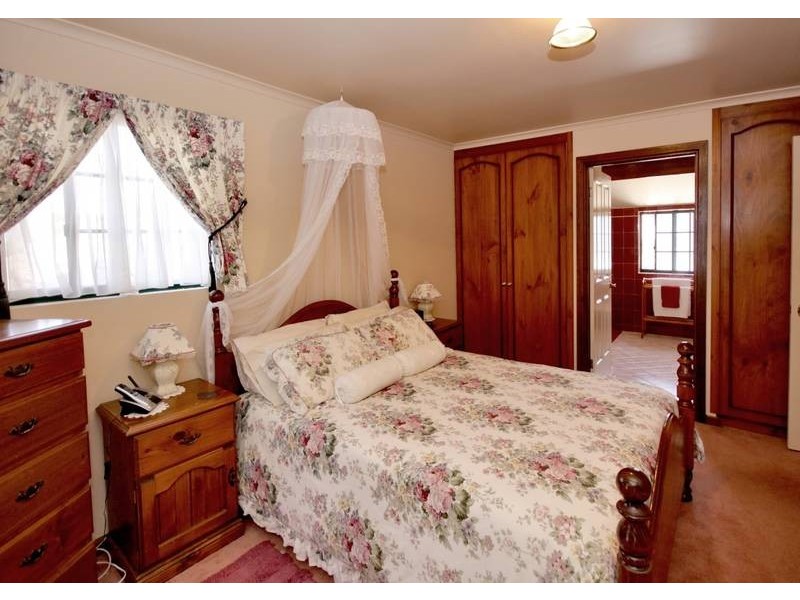 14 Shetland Street, Woodcroft SA 5162