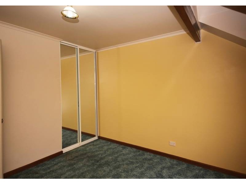 14 Shetland Street, Woodcroft SA 5162