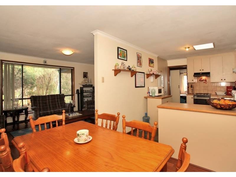 5 Alpine Road, Happy Valley SA 5159